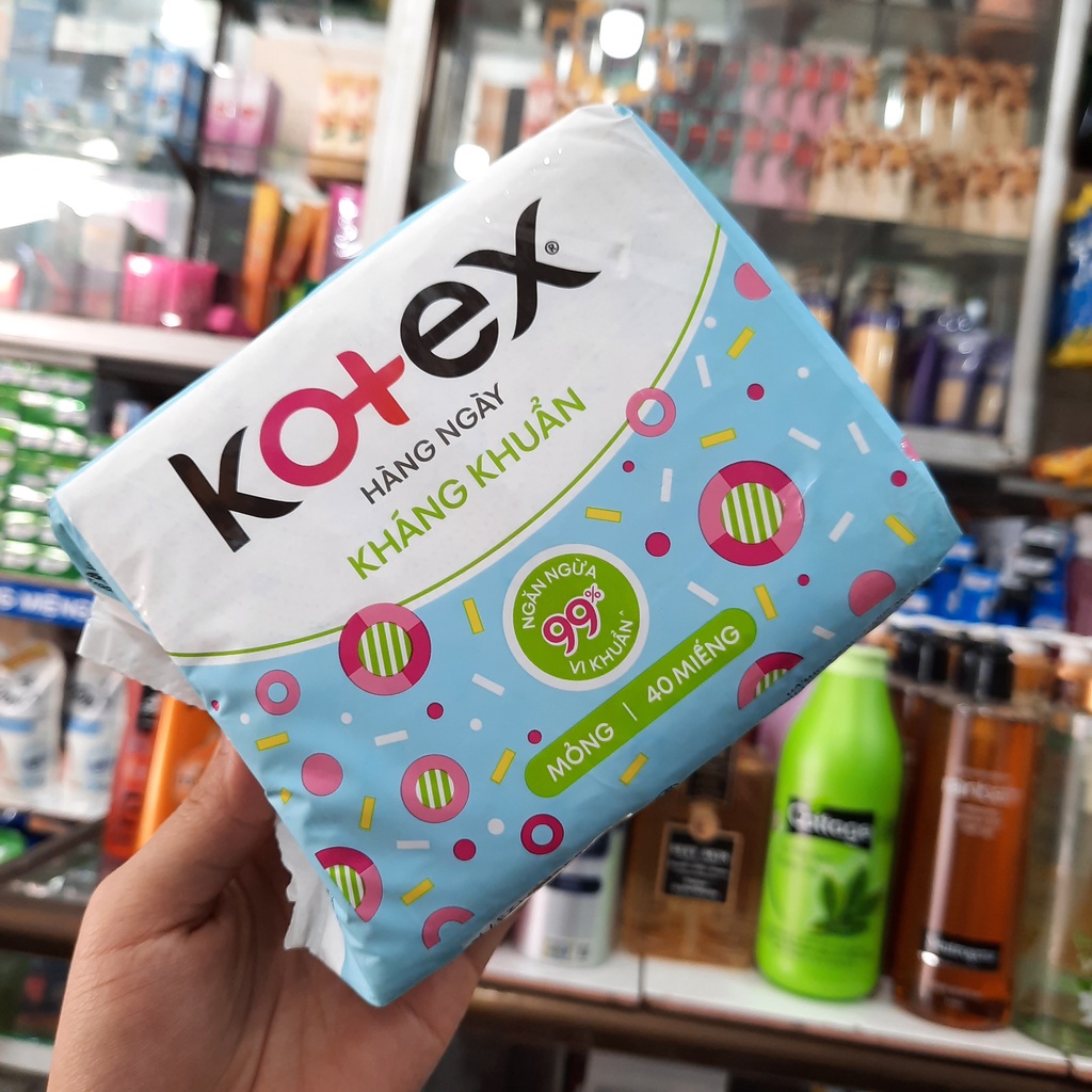 Băng vệ sinh Kotex hằng ngày kháng khuẩn - mỏng - 40 miếng