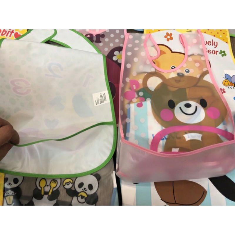 Yếm ăn dặm silicon cho bé