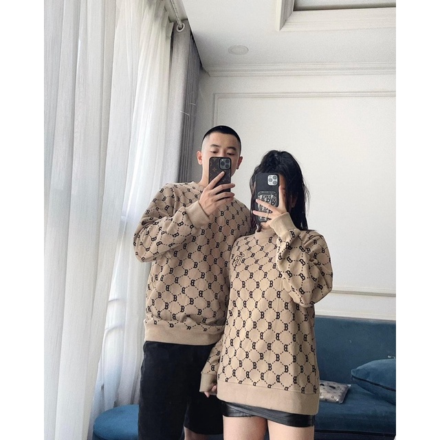 ÁO NỈ CỔ TRÒN NAM NỮ CHỮ B HOT