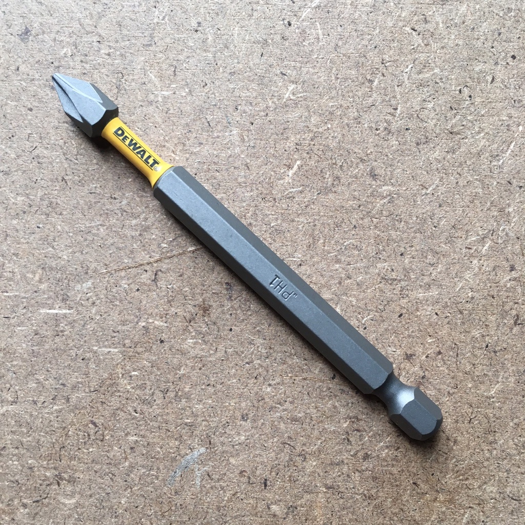 Mũi Vít, Bắn Vít DEWALT Đa Năng Dài 9cm Chuôi Lục Giác Dành Cho Máy Vặn Vít