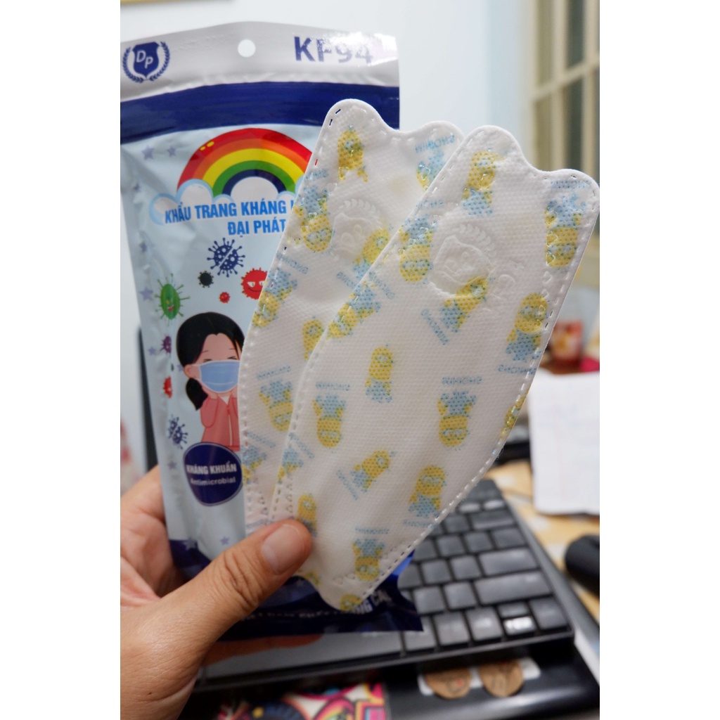 1 THÙNG 300 CÁI Khẩu trang trẻ em KIDS 4D KF94 TC Hàn Quốc AN TOÀN, KHÁNG KHUẨN
