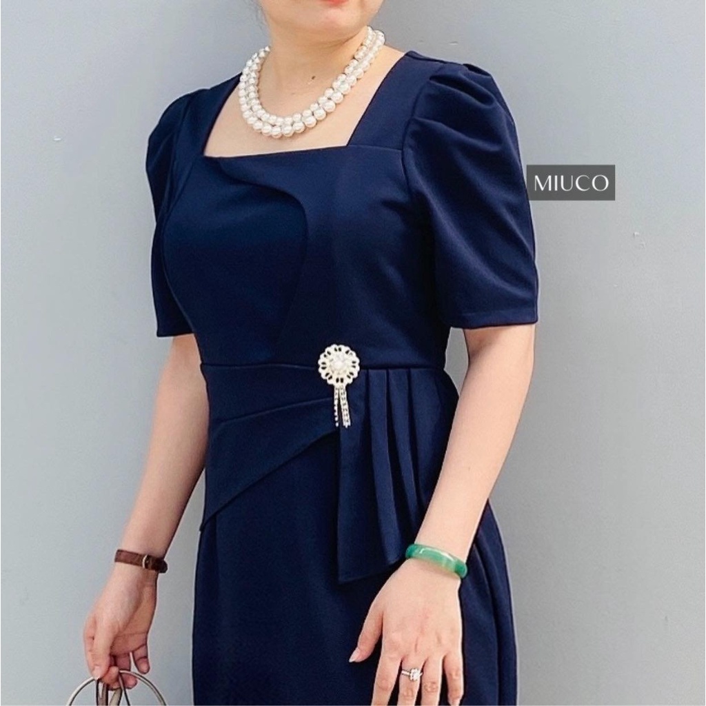 Đầm đi tiệc cho mẹ u40 u50 - Đầm Peplum che bụng