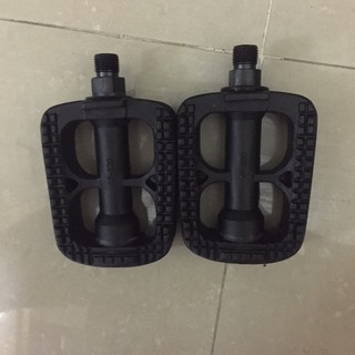 Bàn đạp xe đạp cốt to có bi