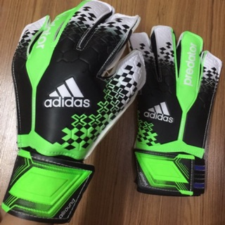 Găng tay thủ môn ADIDAS PREDATOR