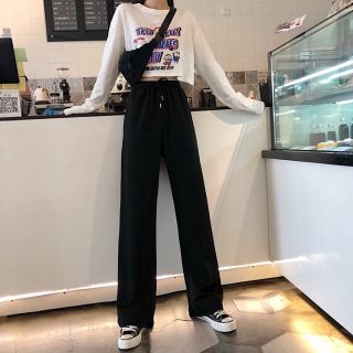 Quần đen ống suông lưng thun!