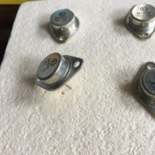 Sò công suất Transistor Ei 2N3055