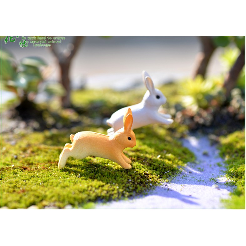 Combo đôi thỏ hai tư thế chạy và ngồi màu vàng và xám trang trí tiểu cảnh và bonsai DIY
