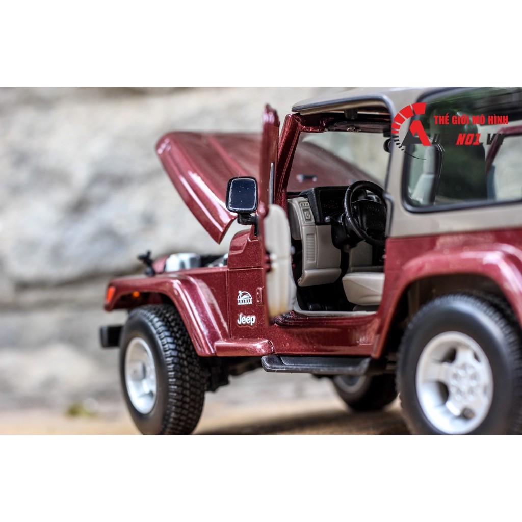 MÔ HÌNH XE JEEP WRANGLER SAHARA BROWN CÓ MUI 1:18 MAISTO 6679