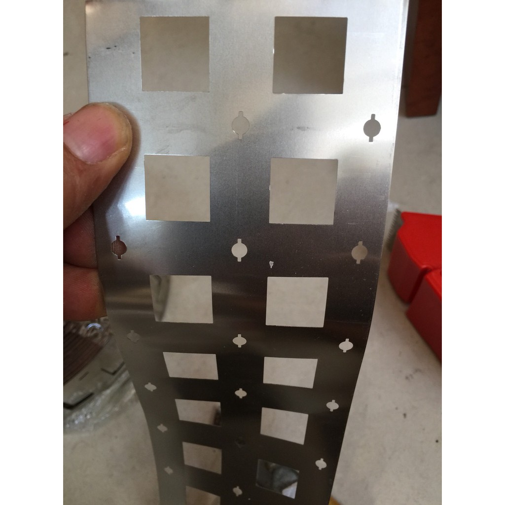 Kẽm lổ  Nickel 1P 2P 3P 4P dày 0.2mm pin 32650 32700 có vít