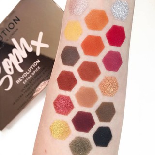 Bảng mắt Extra Spice Soph X Revolution
