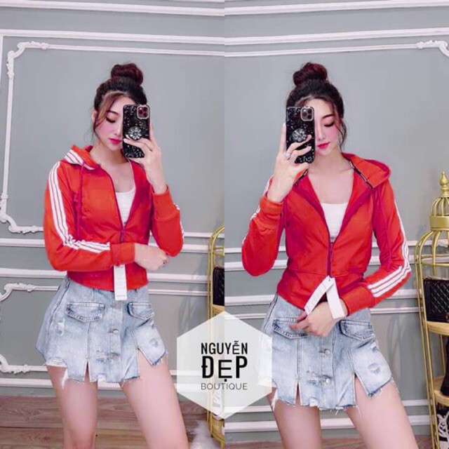 Áo khoác nữ thun da cá form lửng phối 3 sọc tay nón | BigBuy360 - bigbuy360.vn