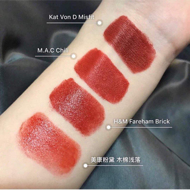 [Có sẵn] SON KAT VON D Studded Kiss Lipstick Misfit Đỏ Đất