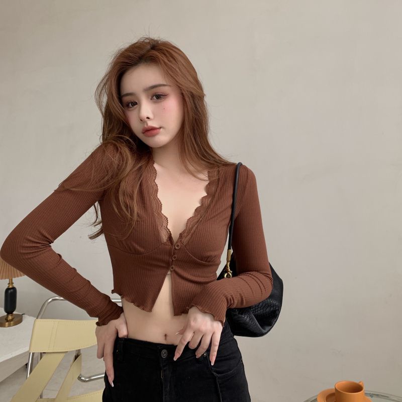 Áo khoác len Cardigan dáng croptop ôm body cổ chữ v phối viền ren có khuy cài