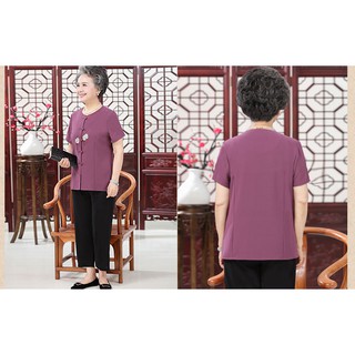 Bộ quần áo cho người già