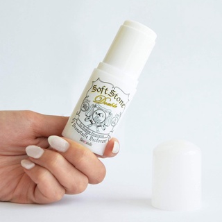 Lăn nách đá khoáng Soft Stone Nhật Bản