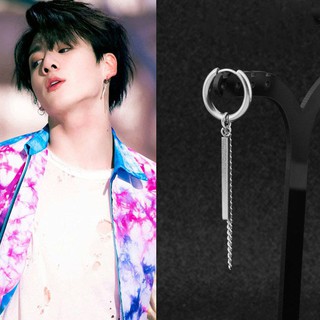 Khuyên tai Jungkook BTS