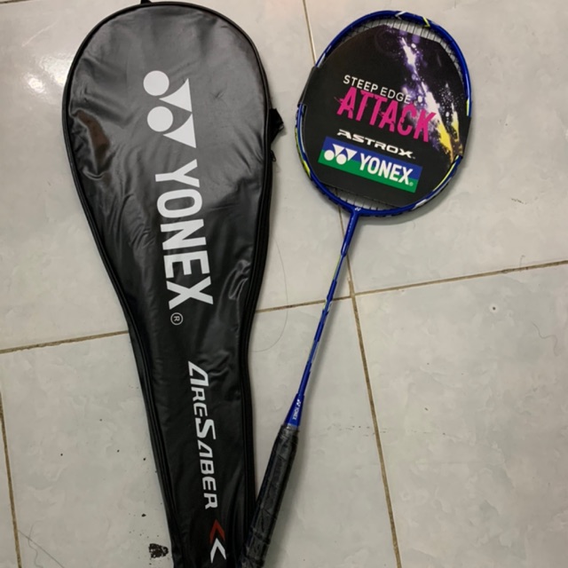 Vợt yonex rẻ