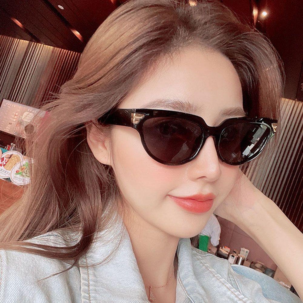 Kính Mát Mắt Mèo Thời Trang Hàn Quốc Đơn Giản Cho Nam Nữ