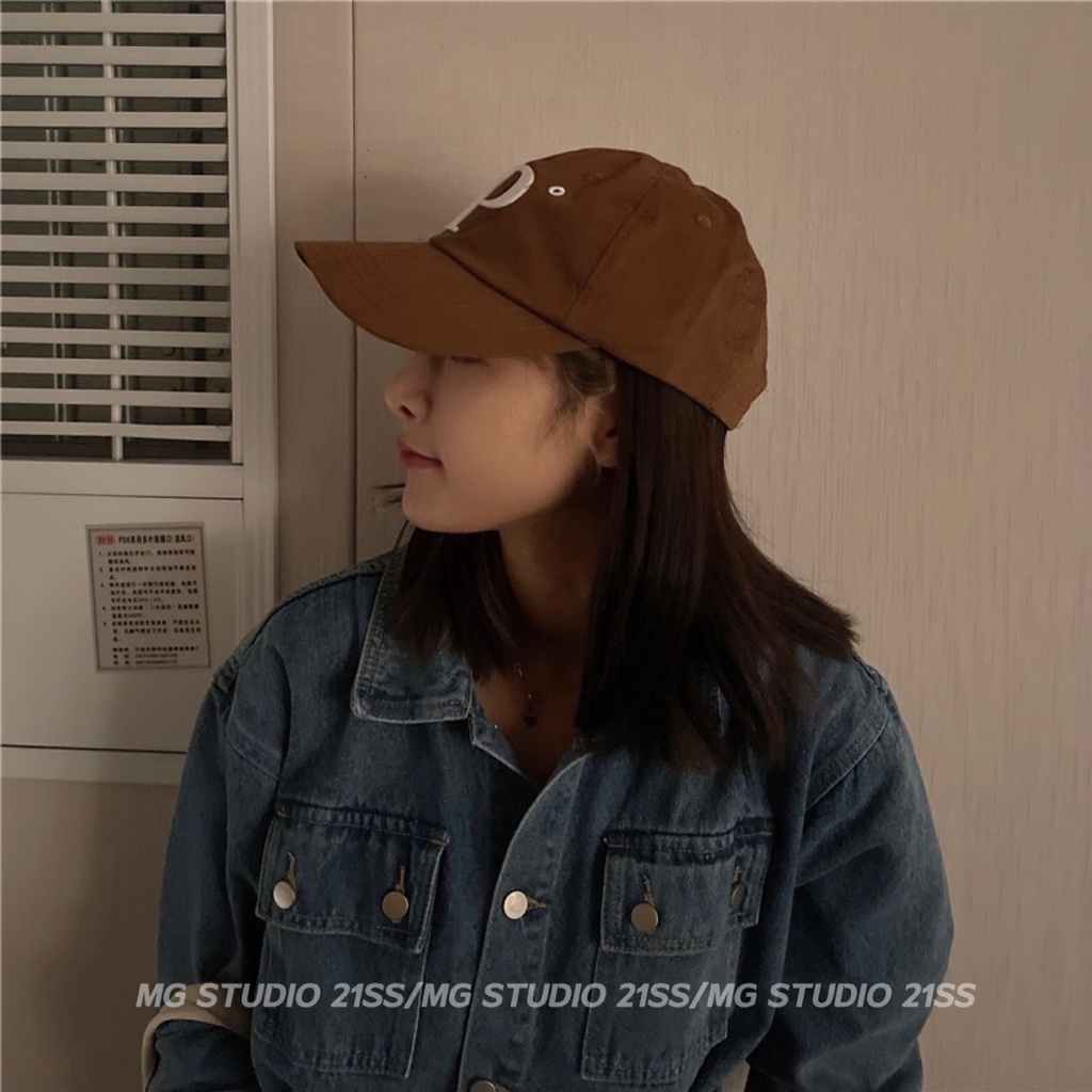 Mũ lưỡi trai MG STUDIO thêu chữ P có 5 màu tùy chọn