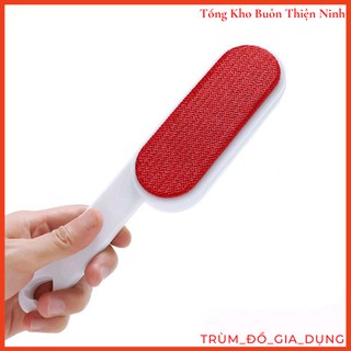 BÀN CHẢI KHÔ CHẢI LÔNG BỤI DÍNH QUẦN ÁO