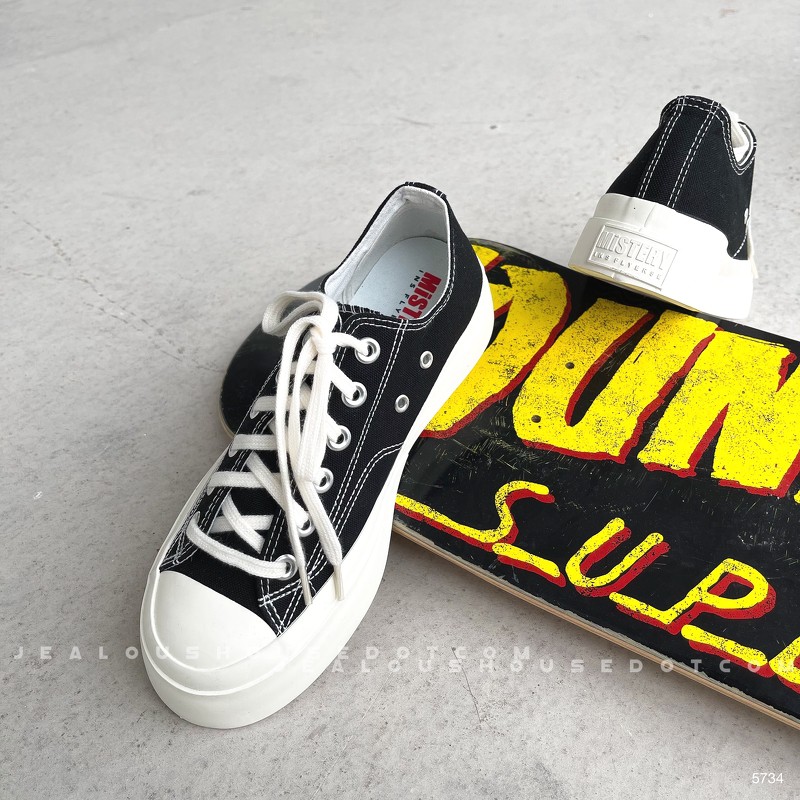 Giày sneaker thể thao, giày đế độn trơn chỉ trắng thấp cổ 5734