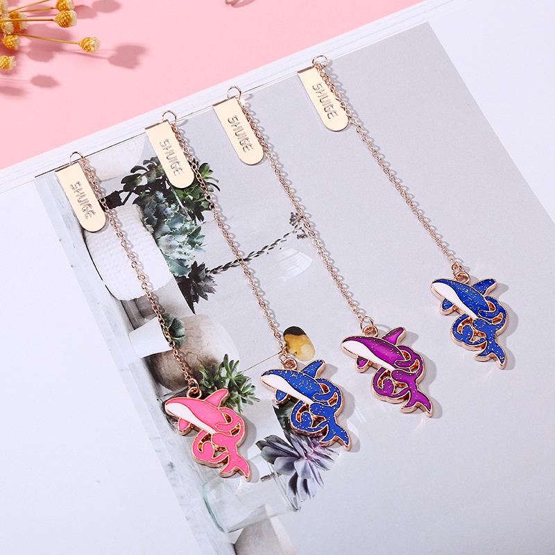 1 Thẻ Đánh Dấu Trang Sách Bằng Hợp Kim Hình Cá Voi Hoạt Hình Sáng Tạo Dành Cho Học Sinh