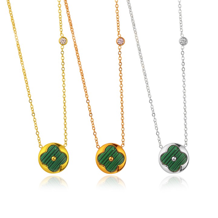 DÂY CHUYỀN TITAN HOA L V NỀN XANH TN186 siêu đẹp, bền màu, chuẩn thời trang