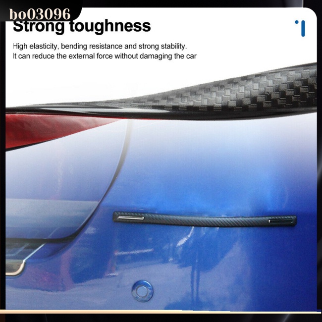 4 Miếng Dán Góc Cạnh Xe Hơi Chống Trầy Xước Họa Tiết Sợi Carbon