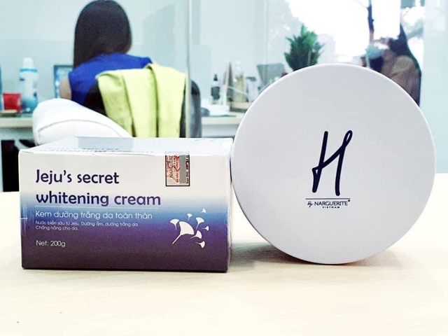 KEM BODY DƯỠNG TRẮNG TOÀN THÂN JEJU'S SECRET WHITENING CREAM H NARGUERITE (200gr)