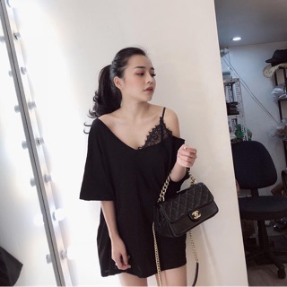 Áo lệch vai phối ren
