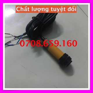 Cảm biến quang Omron E3F-DS10C4