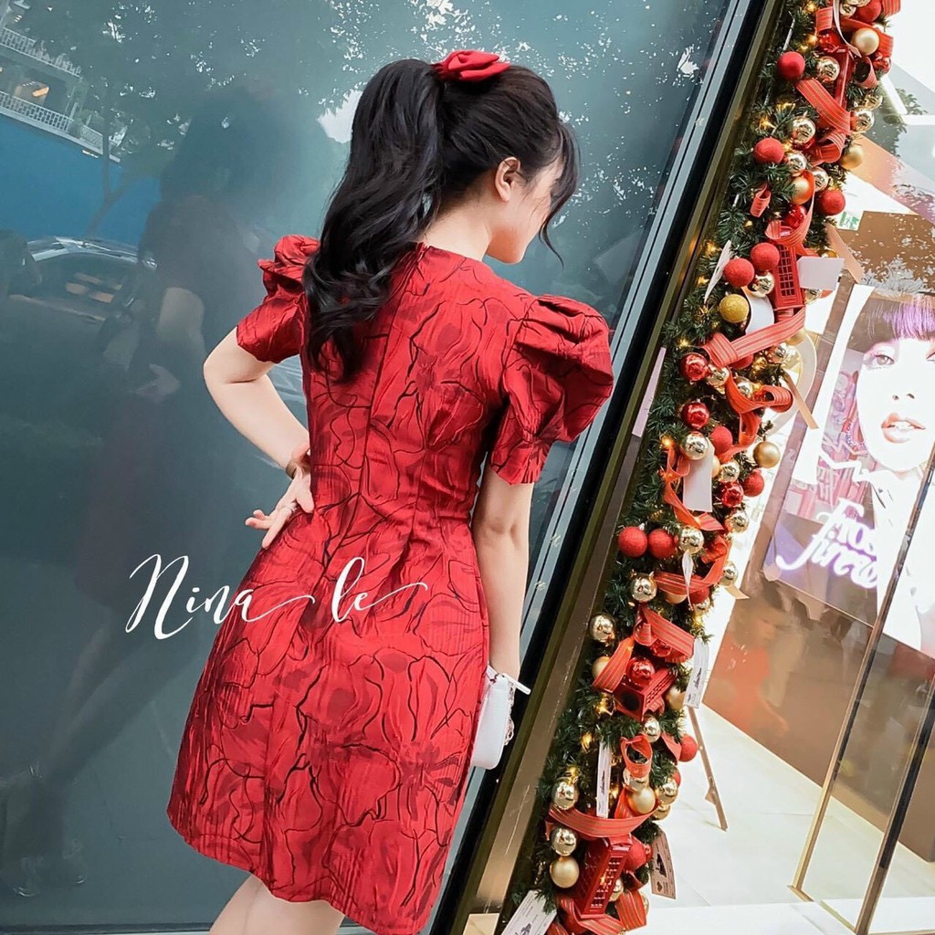 đầm xòe gấm cao cấp tay phồng