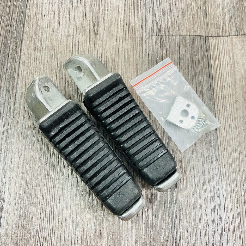 (KÈM ĐỦ PHỤ KIỆN) Cặp gác chân sau, giò đạp sau xe máy kiểu RACING sử dụng cho xe WAVE, DREAM trang trí xe siêu chất