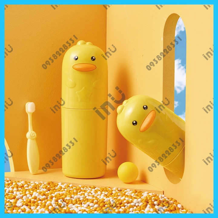 HCM - Hộp đựng bàn chải du lịch Vịt vàng cao cấp