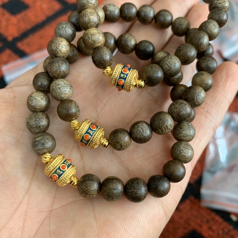 Vòng Trầm 108 hạt Mix Charm Lu Thống Tây Tạng Bạc Mạ Vàng tặng kèm hộp gấm