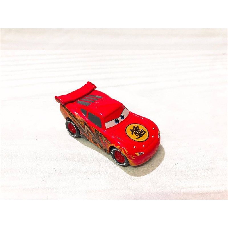 Tomica Lightning MCQueen Red 2 T305