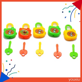 Set 5 Đồ Chơi Hình Ổ Khóa Và Chìa Khóa Nhựa Đồ Chơi Nhiều Màu Sắc Cho Bé