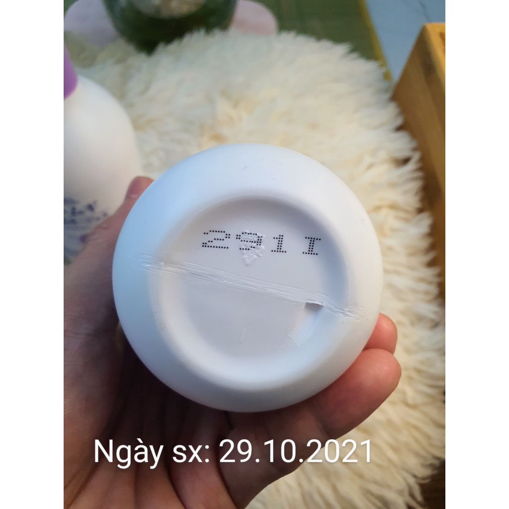 Sữa dưỡng thể chống nắng nâng tone dưỡng ẩm và làm trắng da Hatomugi Spf31 PA+++ 250ml