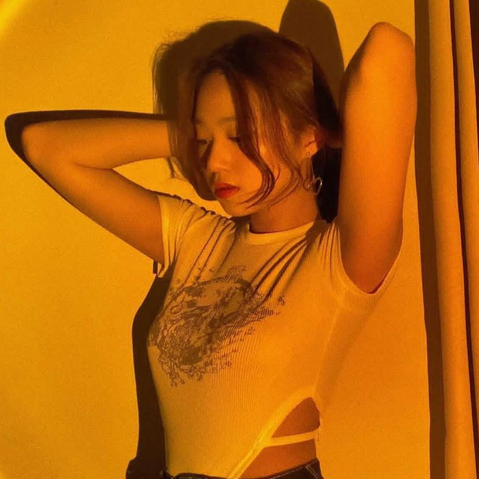 [Có Sẵn] Áo croptop bodysuit khoét eo thời trang Becky gợi cảm quyến rũ | BigBuy360 - bigbuy360.vn