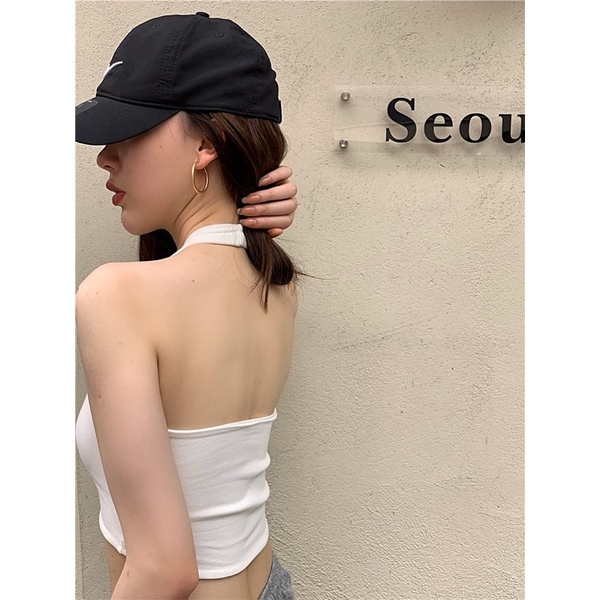 Áo thun croptop ba lỗ cổ yếm hở vai lộ eo đen trắng be freesize phom ôm tôn dáng sexy hàn quốc