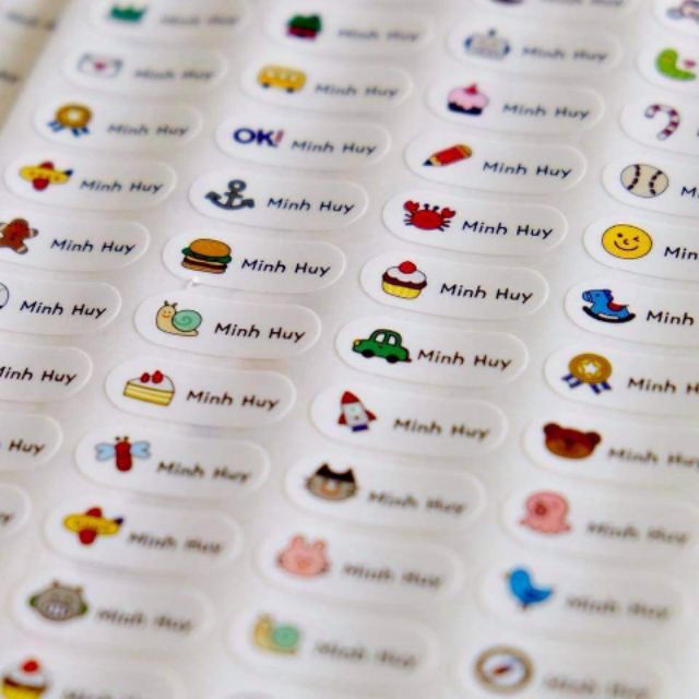 Name sticker dán đồ dùng cho bé