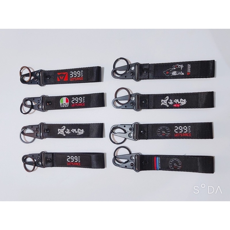 Móc khoá thép không gỉ kết hợp dây logo thêu cách hãng xe HONDA, YAMAHA, SUZUKI, BMW,...