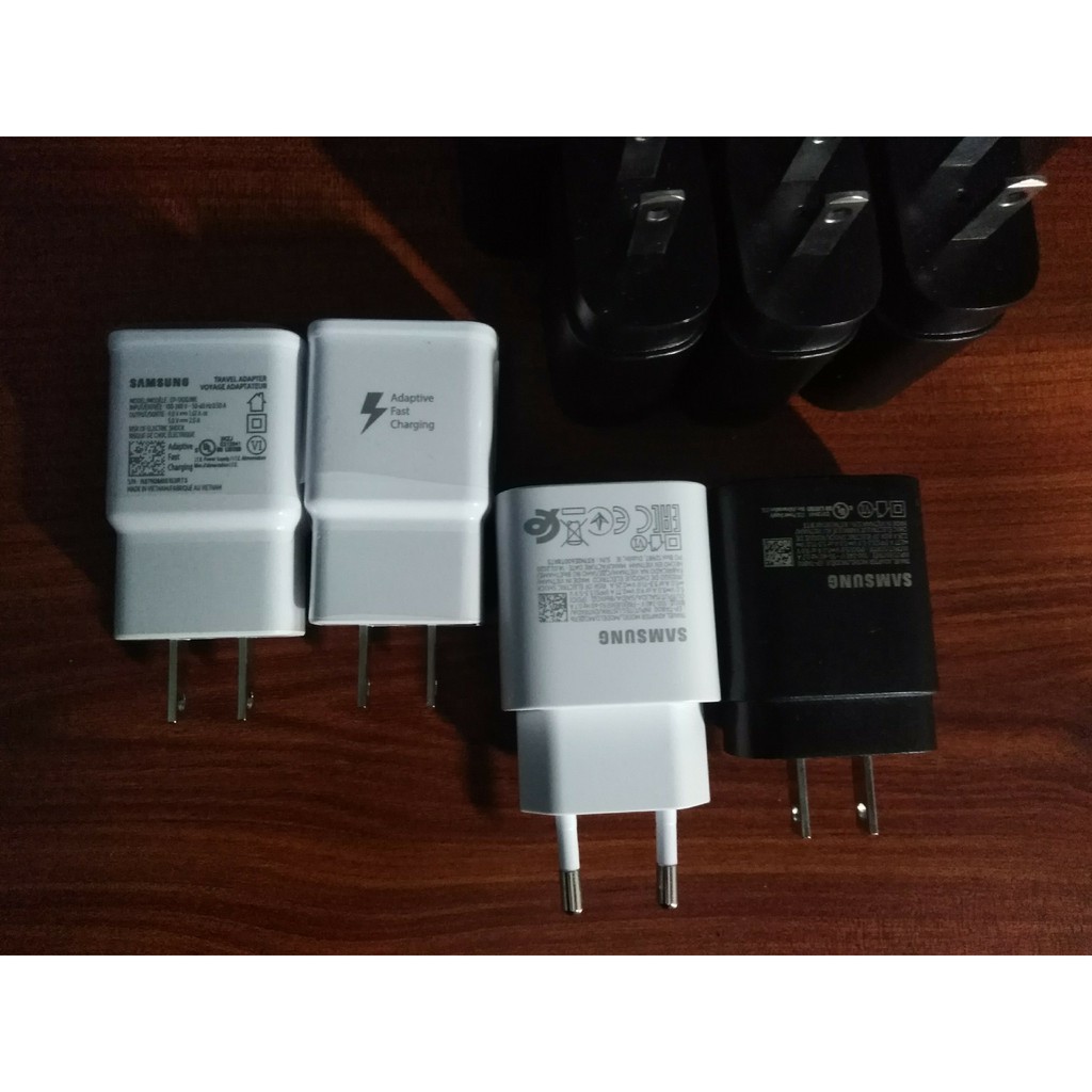 Củ sạc Samsung có hỗ trợ sạc nhanh tiêu chuẩn Quick charge 3.0 chính hãng (bảo hành 12 tháng)