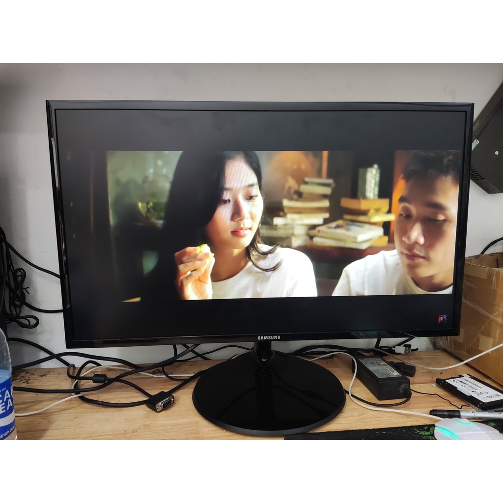 Màn hình SAMSUNG LED S27F350FHE - CHÍNH HÃNG - NHƯ MỚI | BigBuy360 - bigbuy360.vn