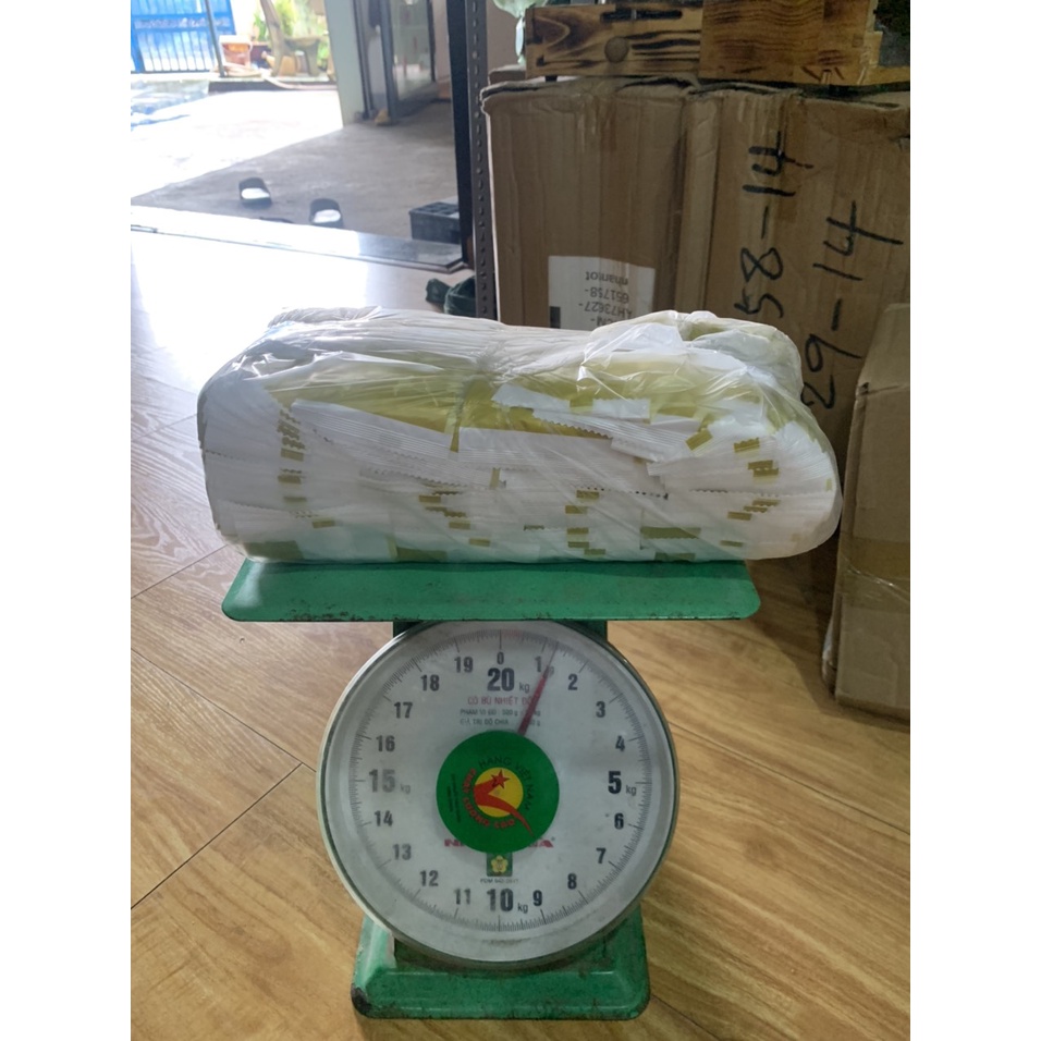 Combo 100 Khăn Lạnh Lotus Đạt Chuẩn Quán Ăn Giá Rẻ 22x24cm