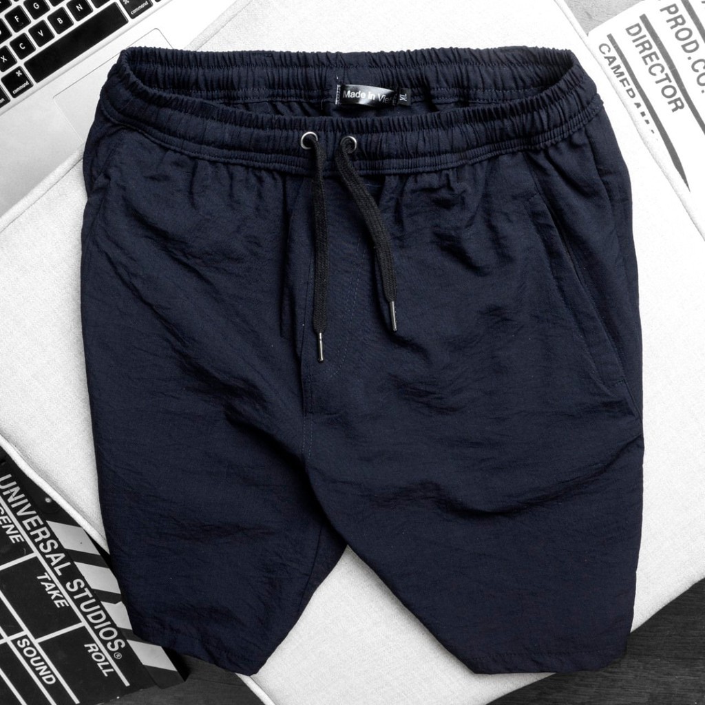 Quần đũi nam cao cấp ngắn màu trắng đen đẹp xịn giá rẻ chất đũi mát mẻ lưng thun dáng thể thao hàn quốc cao cấp H2 | BigBuy360 - bigbuy360.vn