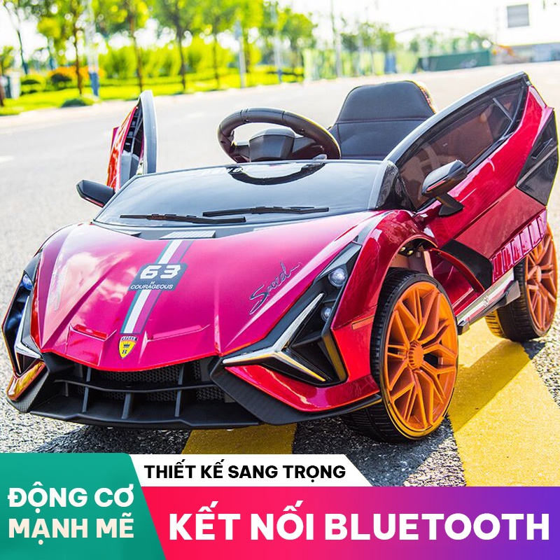 Xe ô tô điện trẻ em kết nối Bluetooth nghe nhạc thiết kế siêu xe sang trọng đuôi xe hầm hố động cơ mạnh mẽ bình điện lớn