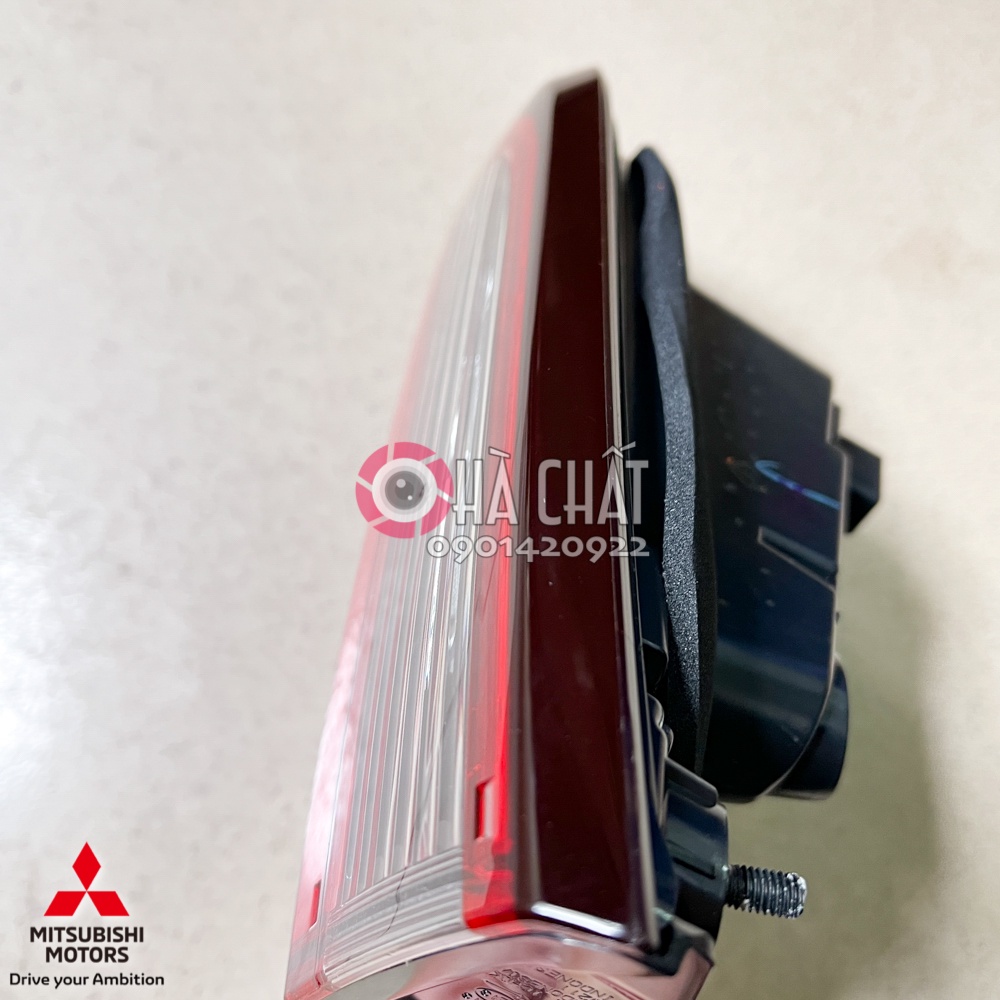 Đèn hậu MITSUBISHI XPANDER 🚘 Nhập khẩu và bảo hành 100% là hàng chính hãng 🎯 8330B097