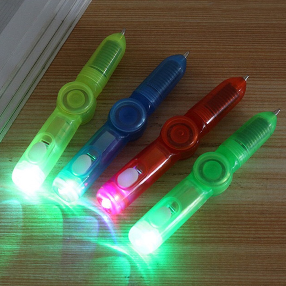 Bút bi xoay có đèn màu cầu vồng giúp giảm căng thẳng cho bé