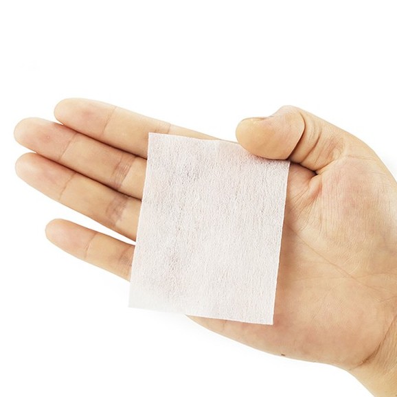 Hộp 50 miếng bông tẩy trang YouNiEr 6x7cm Tiện Dụng